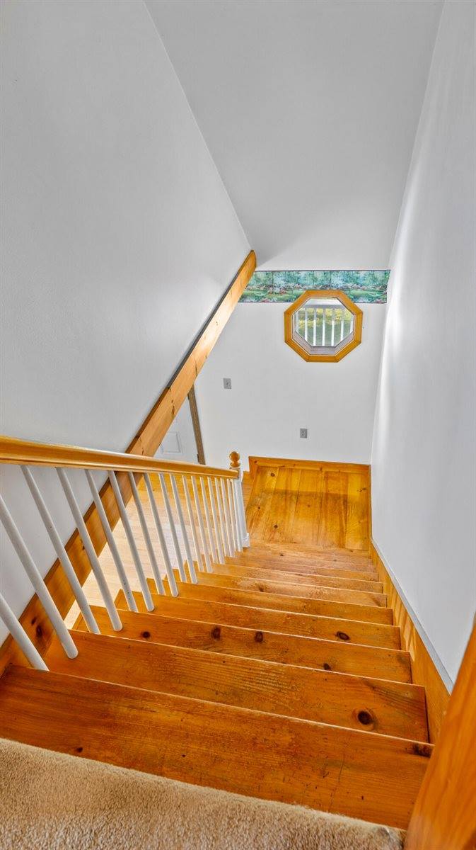 18 South Road, China, ME 04358