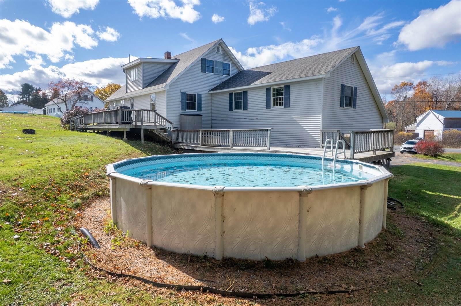 18 South Road, China, ME 04358