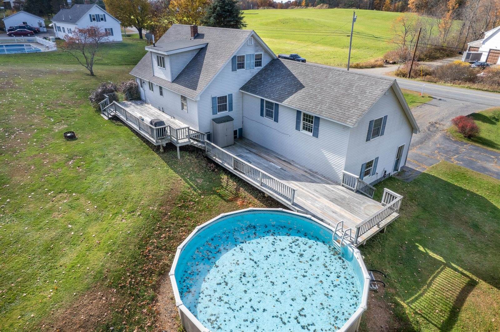 18 South Road, China, ME 04358