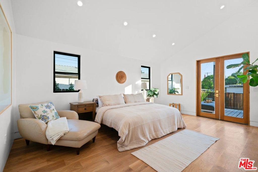 5252 Range View Avenue, Los Angeles, CA 90042