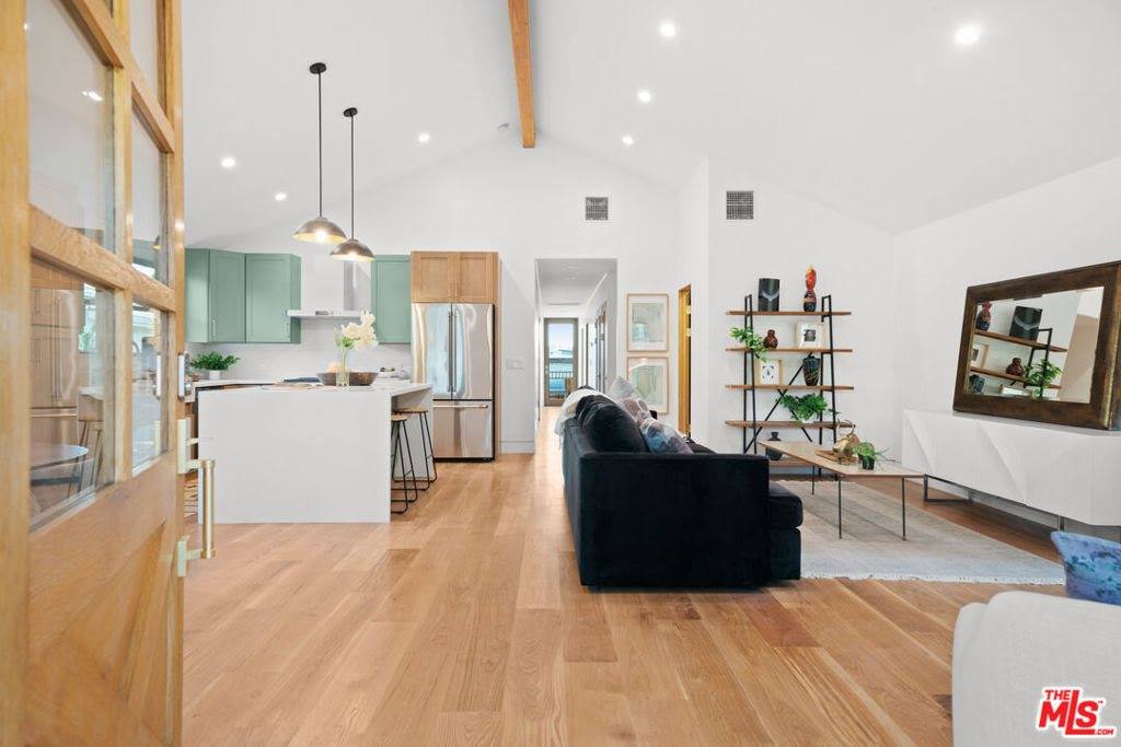 5252 Range View Avenue, Los Angeles, CA 90042