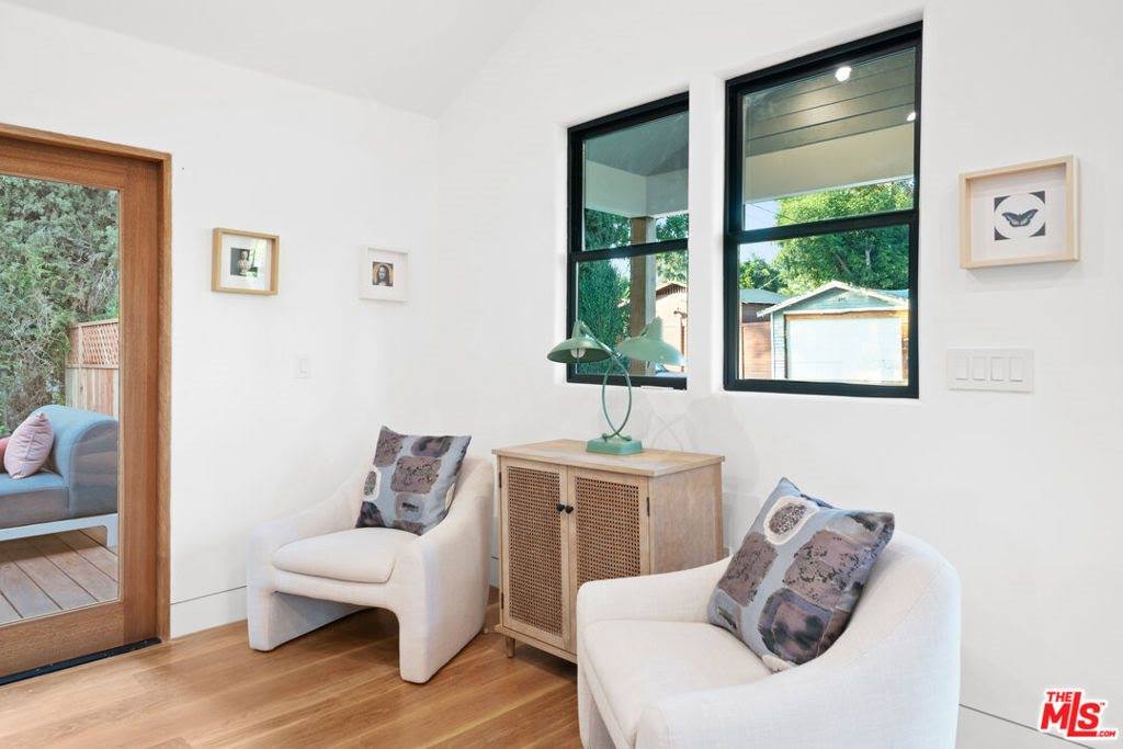 5252 Range View Avenue, Los Angeles, CA 90042