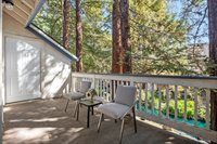 1050 Summermist CT, San Jose, CA 95122