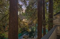 1050 Summermist CT, San Jose, CA 95122