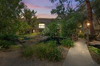 1050 Summermist CT, San Jose, CA 95122