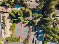 1050 Summermist CT, San Jose, CA 95122