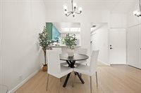 1050 Summermist CT, San Jose, CA 95122