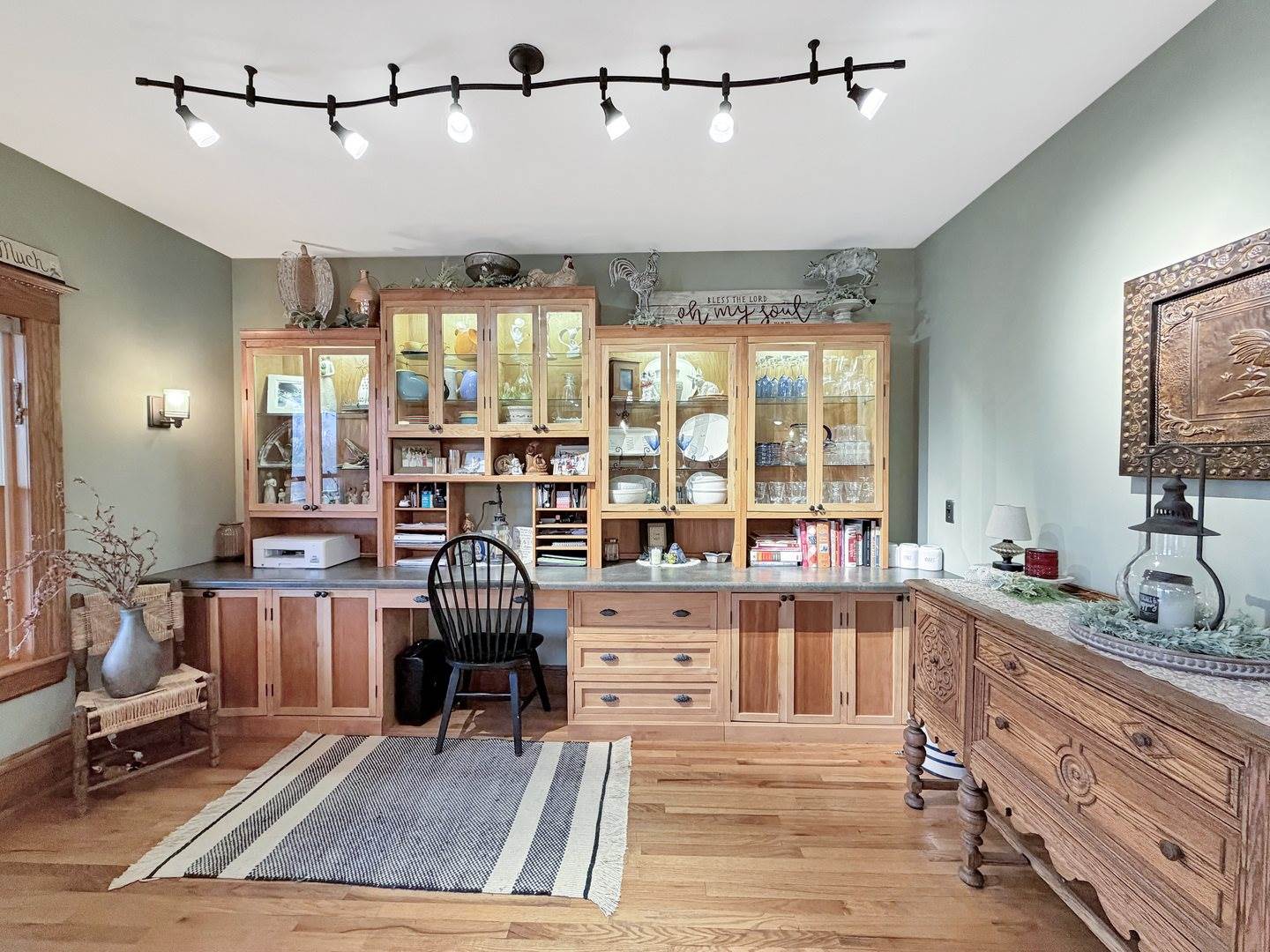 580 Delmar Drive, Freeport, IL 61032