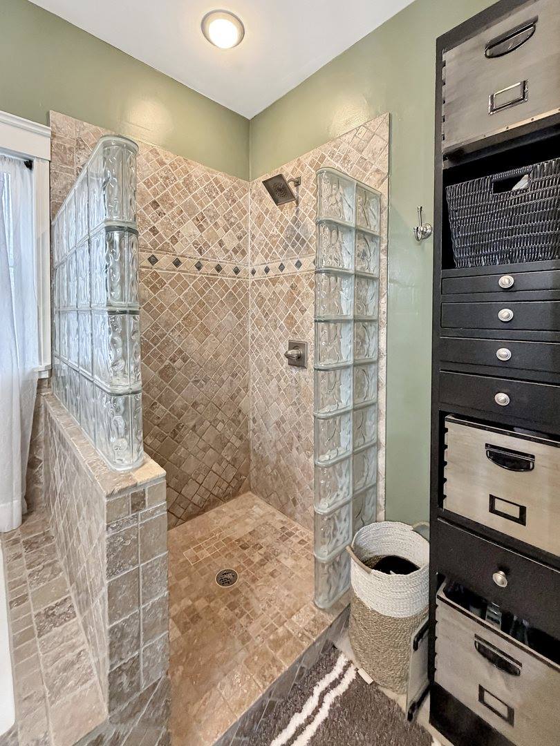 580 Delmar Drive, Freeport, IL 61032