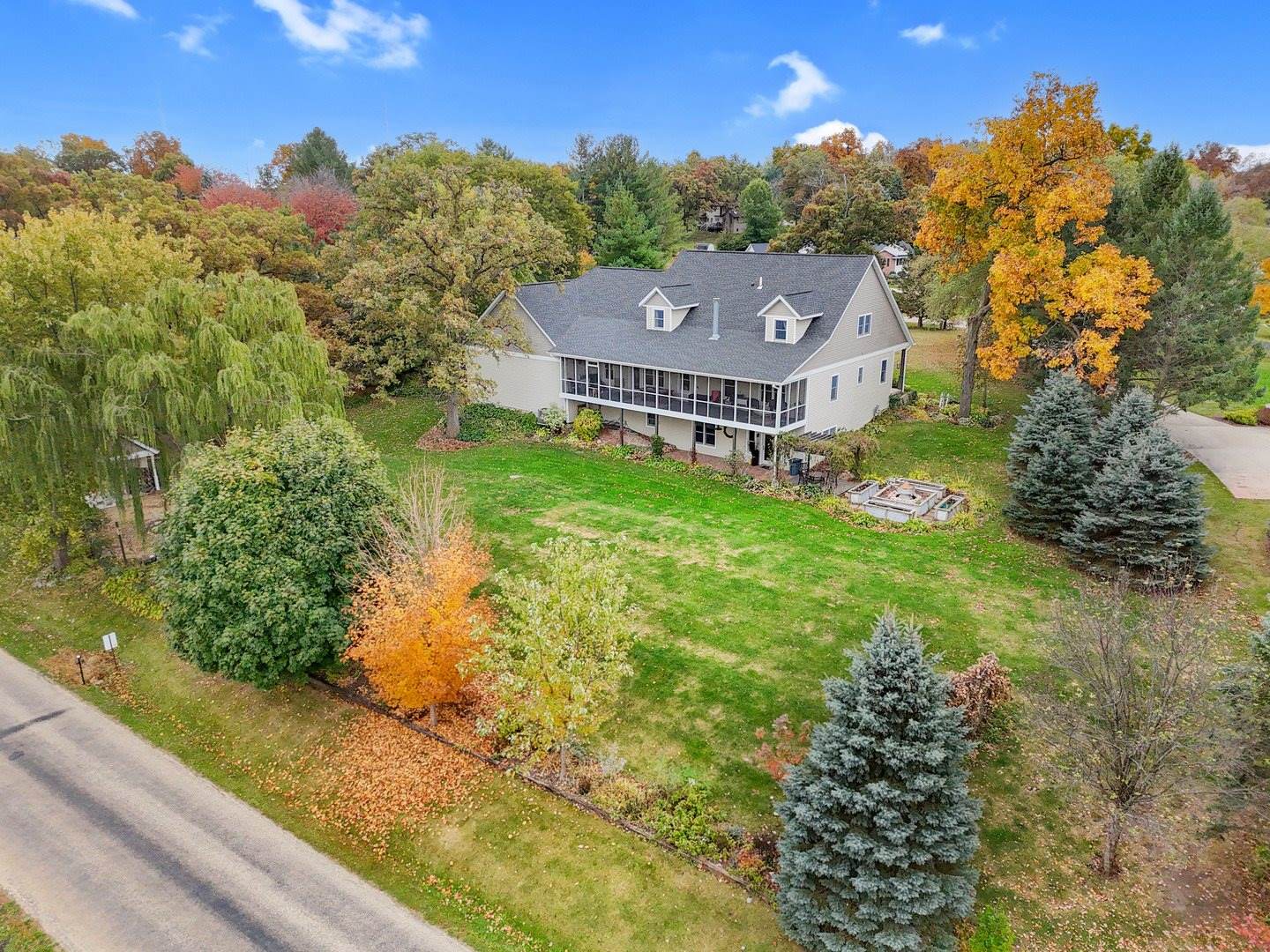 580 Delmar Drive, Freeport, IL 61032