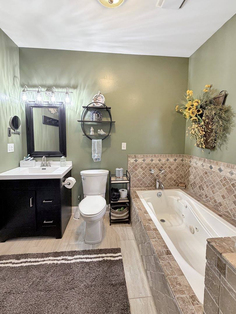 580 Delmar Drive, Freeport, IL 61032