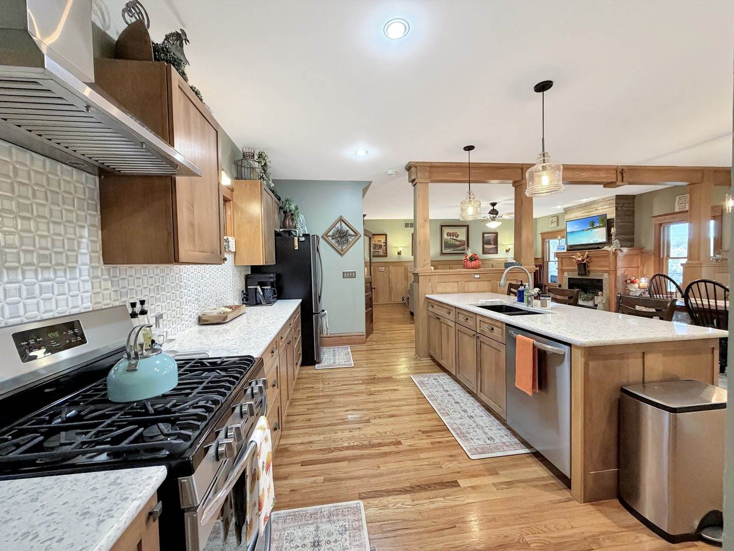 580 Delmar Drive, Freeport, IL 61032