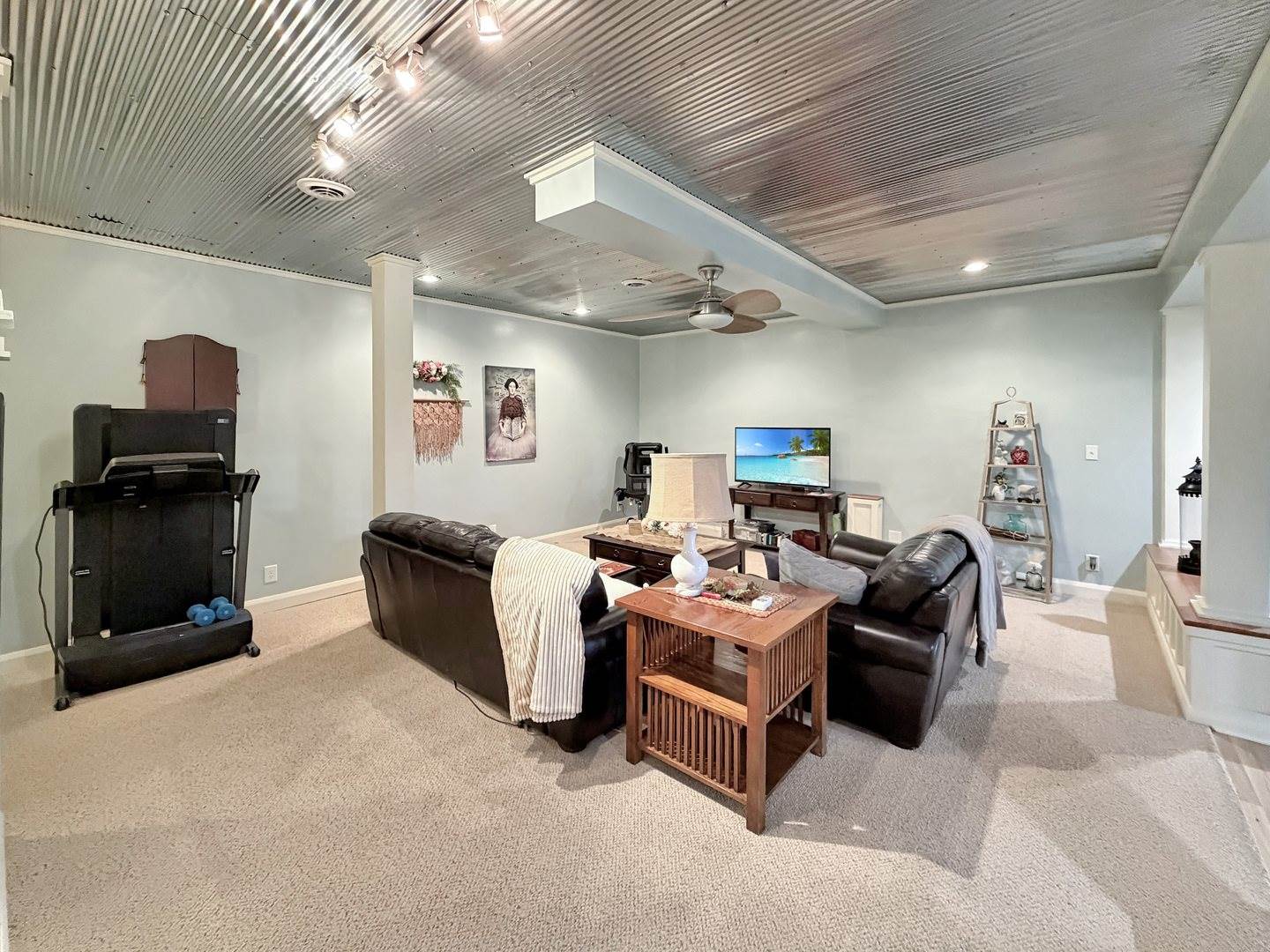 580 Delmar Drive, Freeport, IL 61032