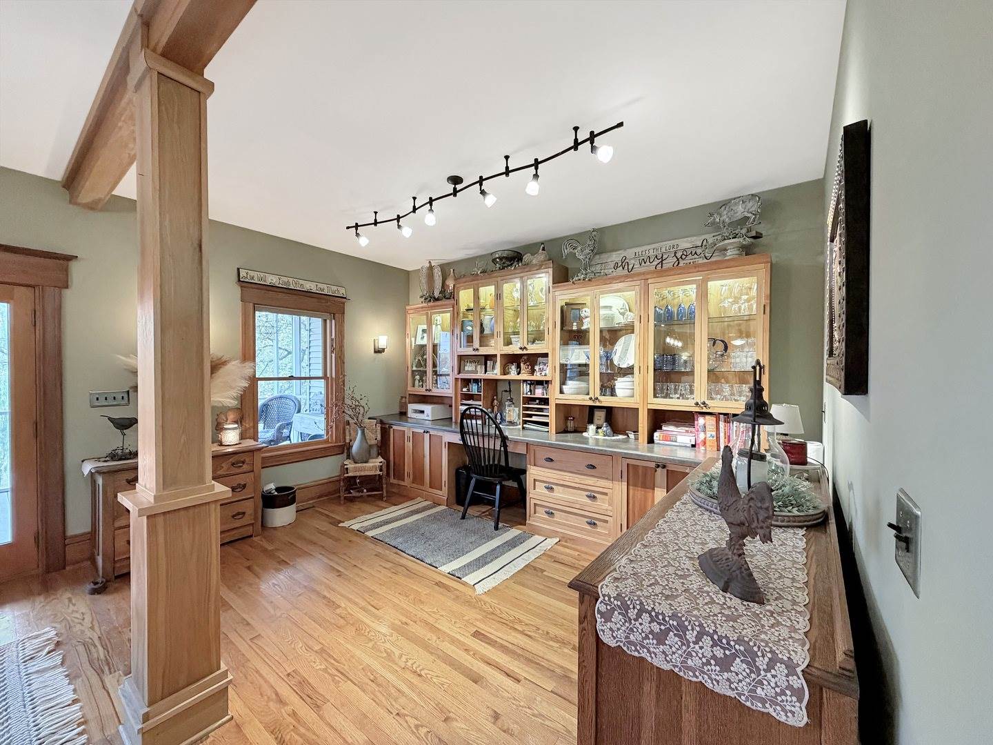 580 Delmar Drive, Freeport, IL 61032