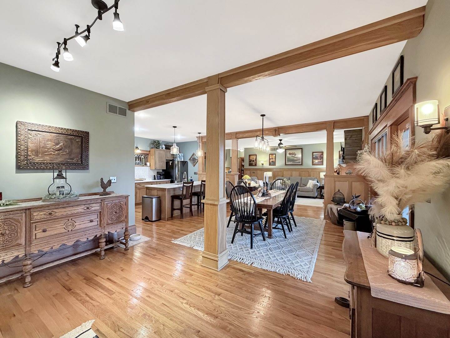 580 Delmar Drive, Freeport, IL 61032