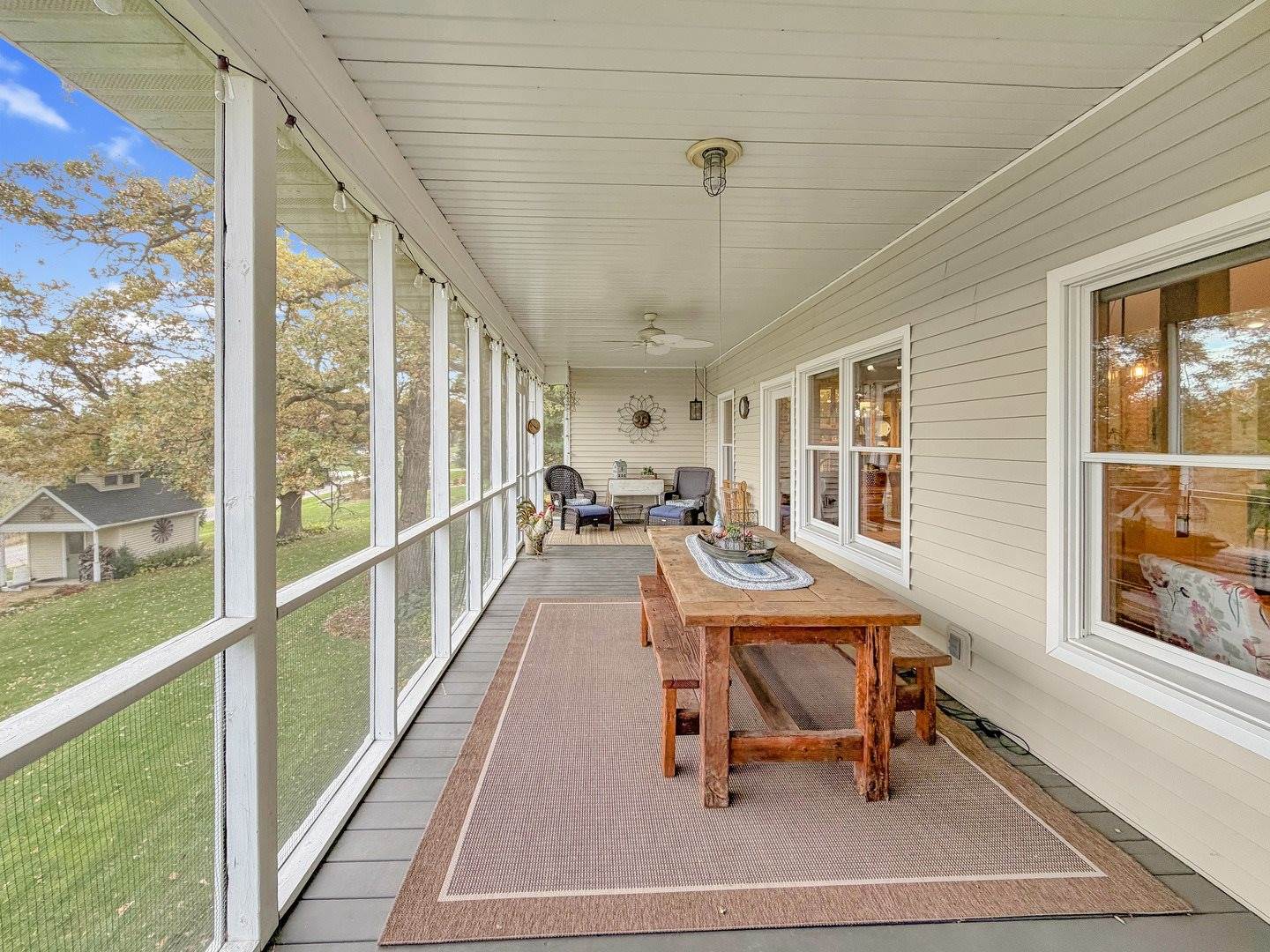 580 Delmar Drive, Freeport, IL 61032