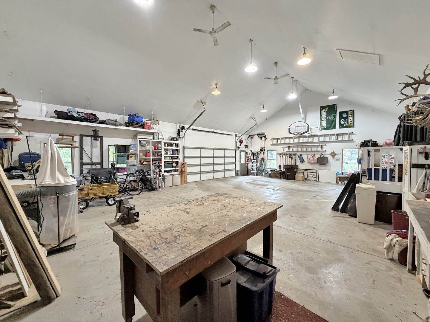 580 Delmar Drive, Freeport, IL 61032