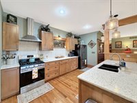 580 Delmar Drive, Freeport, IL 61032