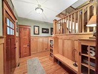 580 Delmar Drive, Freeport, IL 61032