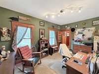 580 Delmar Drive, Freeport, IL 61032