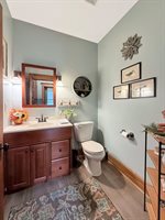 580 Delmar Drive, Freeport, IL 61032