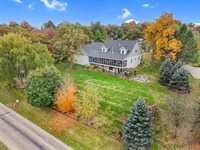 580 Delmar Drive, Freeport, IL 61032