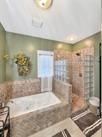 580 Delmar Drive, Freeport, IL 61032