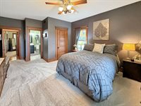 580 Delmar Drive, Freeport, IL 61032