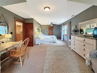 580 Delmar Drive, Freeport, IL 61032