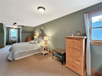 580 Delmar Drive, Freeport, IL 61032