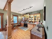 580 Delmar Drive, Freeport, IL 61032