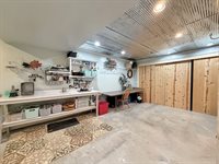 580 Delmar Drive, Freeport, IL 61032