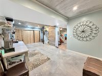 580 Delmar Drive, Freeport, IL 61032