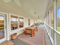 580 Delmar Drive, Freeport, IL 61032