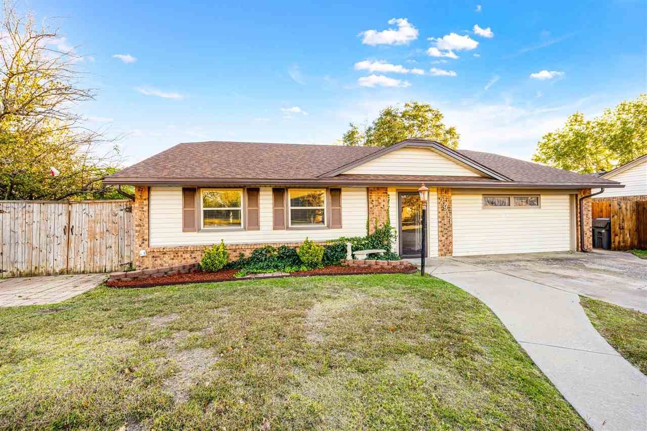 2911 NE Bellevue Cir, Lawton, OK 73507