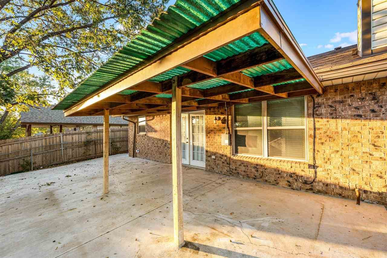 2911 NE Bellevue Cir, Lawton, OK 73507