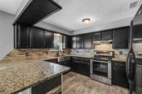 2911 NE Bellevue Cir, Lawton, OK 73507