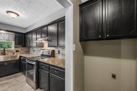 2911 NE Bellevue Cir, Lawton, OK 73507