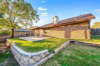 2911 NE Bellevue Cir, Lawton, OK 73507