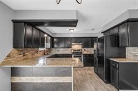 2911 NE Bellevue Cir, Lawton, OK 73507