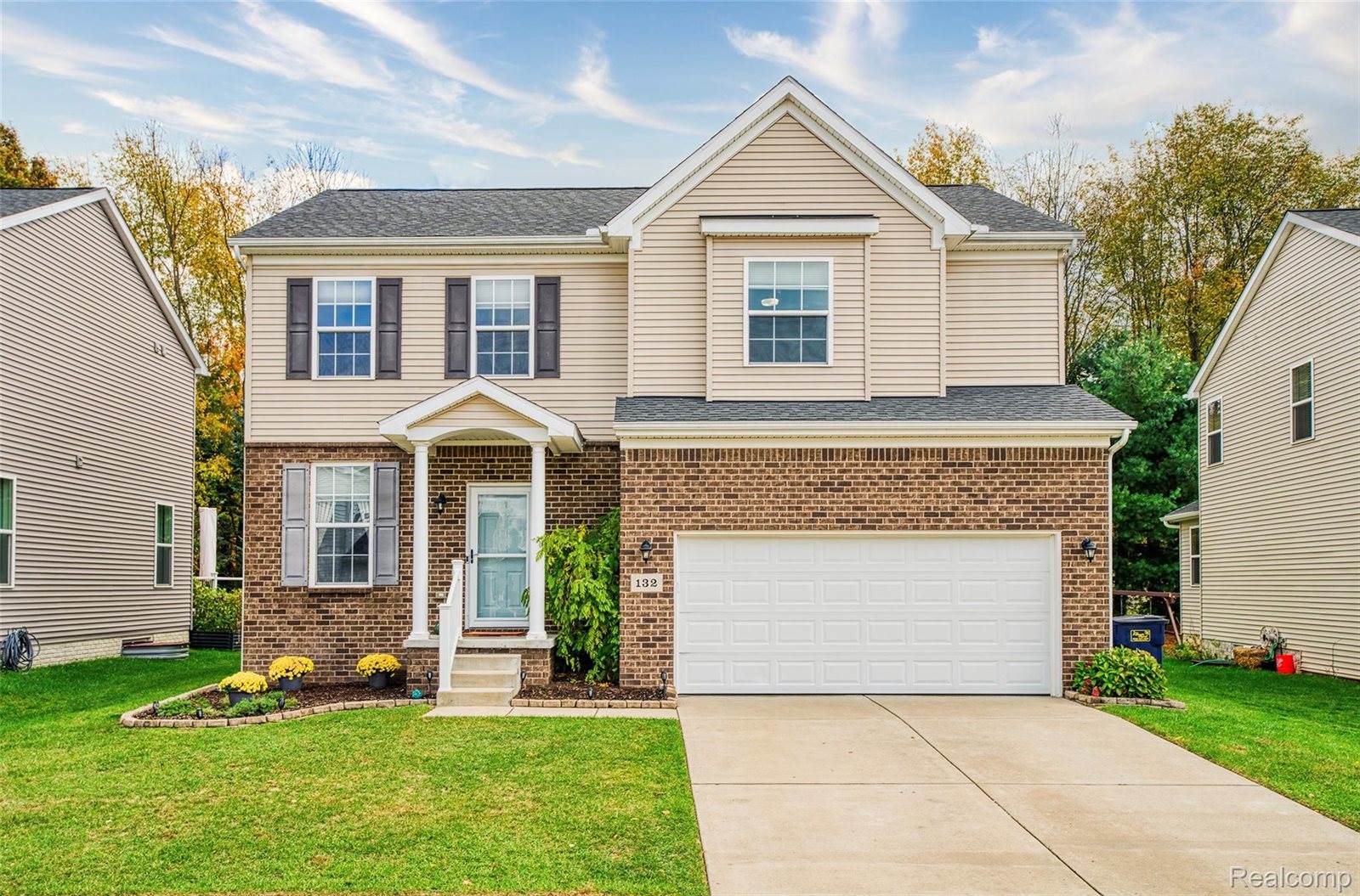 132 Crystal Wood Circle, MarionTownship_Livingston, MI 48843