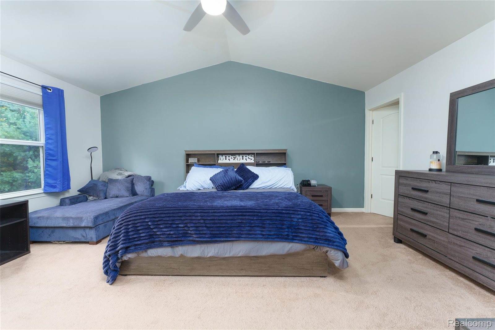 132 Crystal Wood Circle, MarionTownship_Livingston, MI 48843