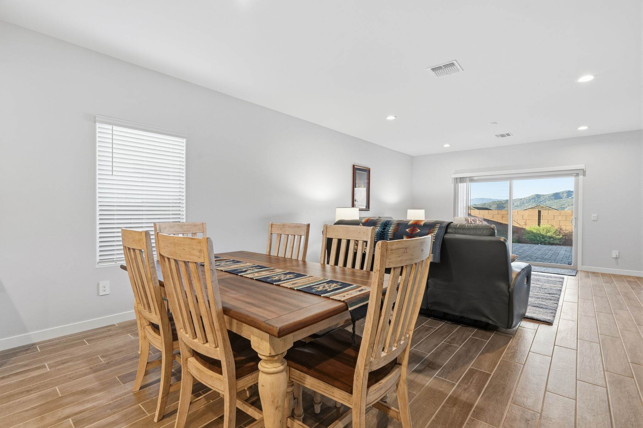 14013 E Crotalus Way, Vail, AZ 85641