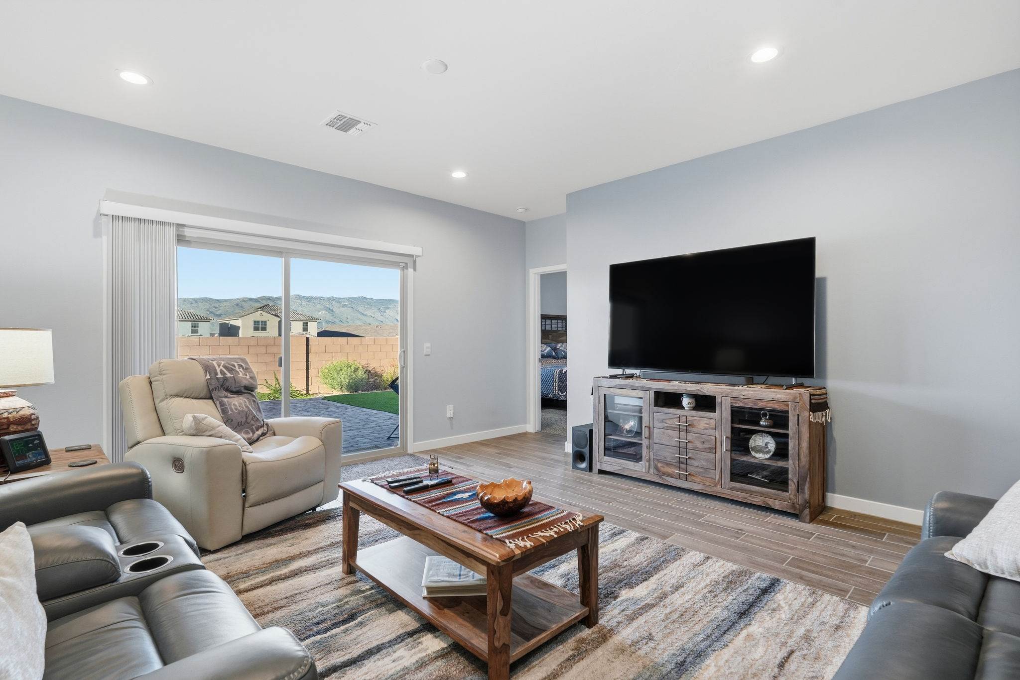 14013 E Crotalus Way, Vail, AZ 85641