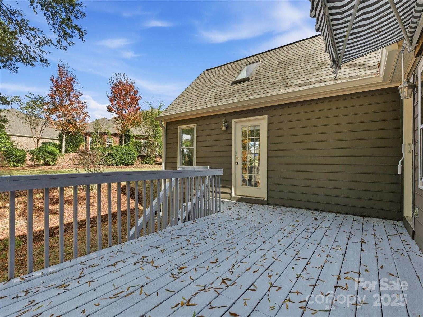 129 Chesney Glen Drive, Matthews, NC 28105