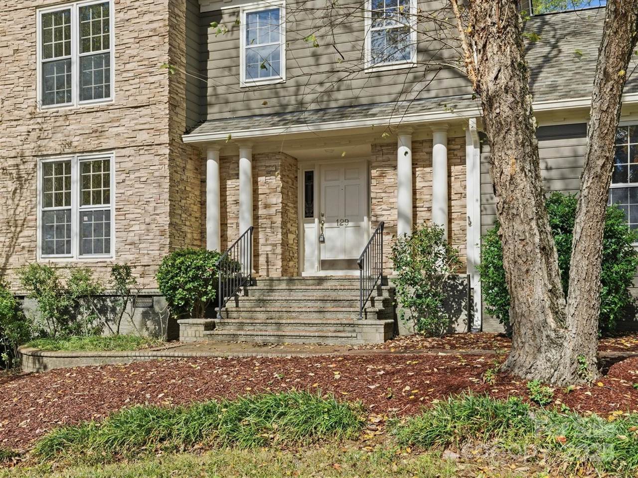 129 Chesney Glen Drive, Matthews, NC 28105