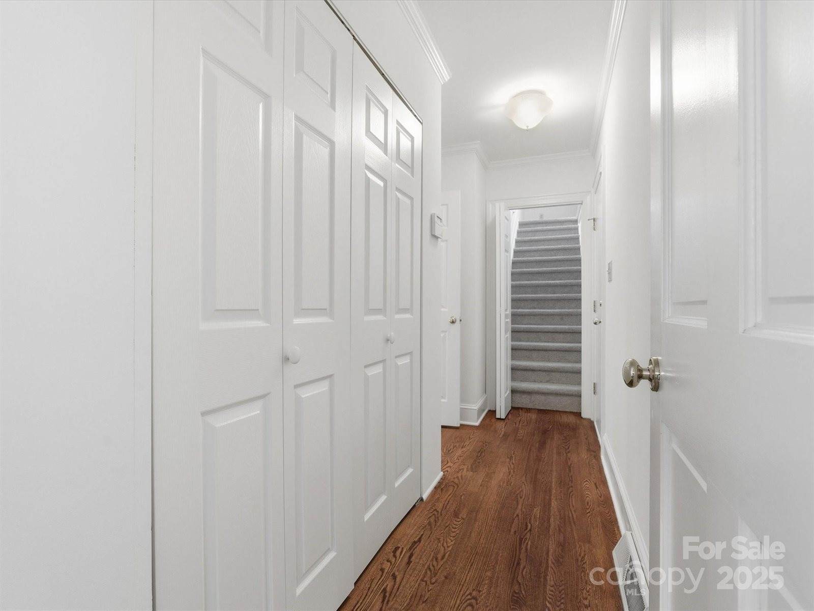 129 Chesney Glen Drive, Matthews, NC 28105