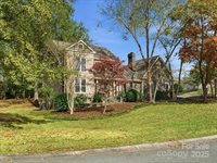 129 Chesney Glen Drive, Matthews, NC 28105