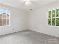 129 Chesney Glen Drive, Matthews, NC 28105