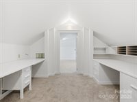 129 Chesney Glen Drive, Matthews, NC 28105